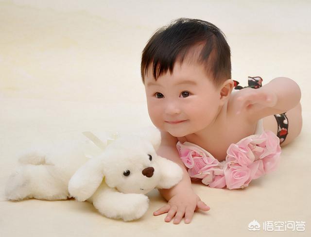 陈子良:求助大家，我想给宝宝改个名字？