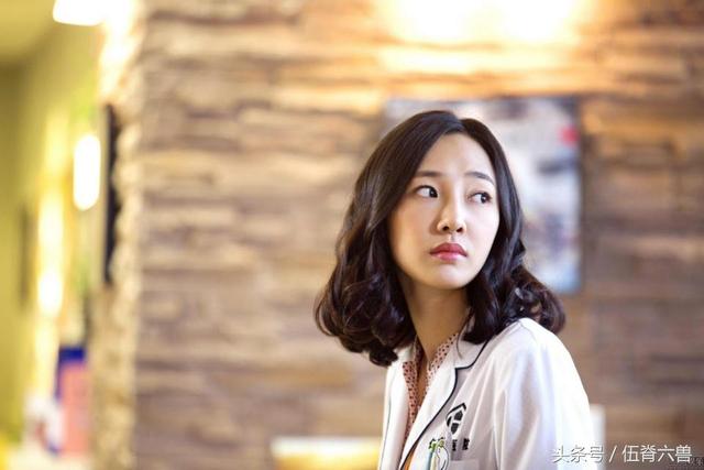 白百何王珞丹对比照:白百何携《捉妖记2》高调回归，你会去看吗