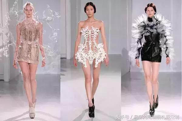 美女脱光衣服:最近佛山地区出现裸聊后遭对方拍照敲诈，是怎么回事？