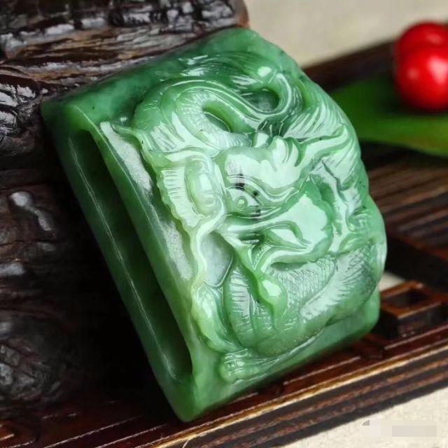 玉的专业知识,玉石中到底包含什么样的财富？