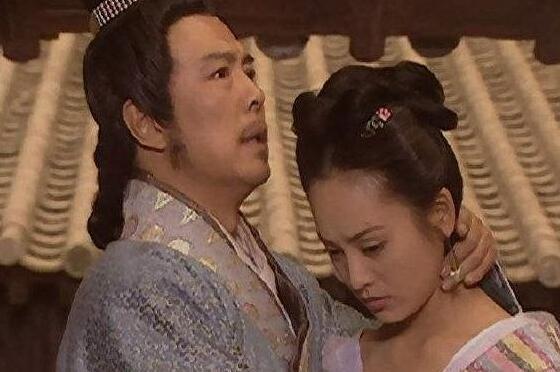 秦始皇为什么要把亲生母亲软禁起来？