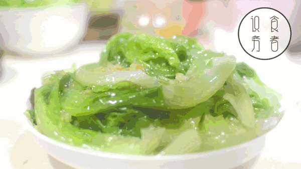 绿叶菜这样做入味不变色，为什么青菜煮汤容易变黄，炒青菜不变色怎么煮青菜才不会变黄