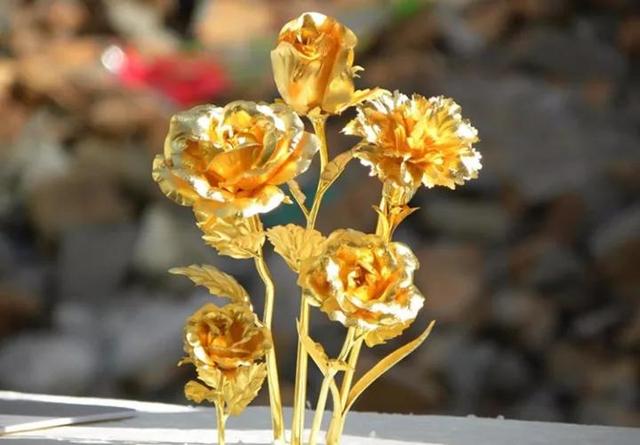 买黄金要注意哪些套路,买黄金首饰有哪些能省钱的技巧？