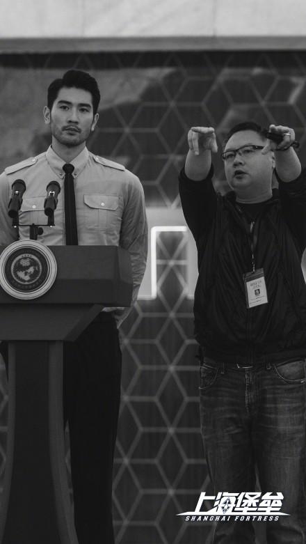 舒淇早期电影灵与欲:大家对于让鹿晗演《上海堡垒》，持一种什么样的态度？