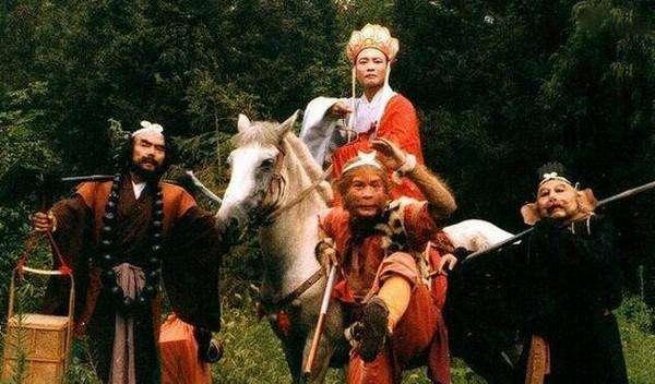 骊山老母灵异事件:黎山老母帮助唐僧和孙悟空，真的是恰好路过吗？