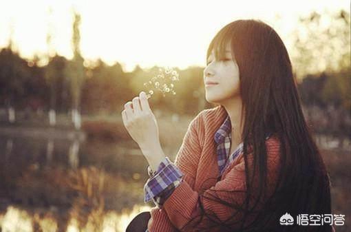 <a href=https://maguai.com/list/256-0-0.html target=_blank class=infotextkey>朋友圈</a>图片配图伤感:有哪些最新版伤感说说大全？