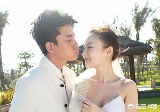 贾乃亮父母是做什么的:贾乃亮李小璐陪甜馨玩耍，离异父母的陪伴对孩子很重要吗