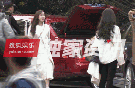 王思聪带女生看房:王思聪每次曝光新女友是不是刻意为了炒作