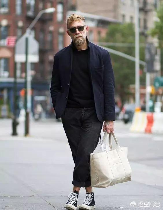 休闲西裤配什么鞋子男士正装西裤除了配皮鞋外还能配什么鞋子呢