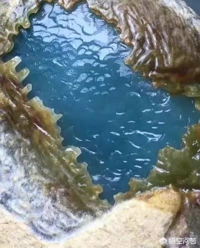 翡翠开窗料为什么不能买,翡翠原石开窗料调水方法？
