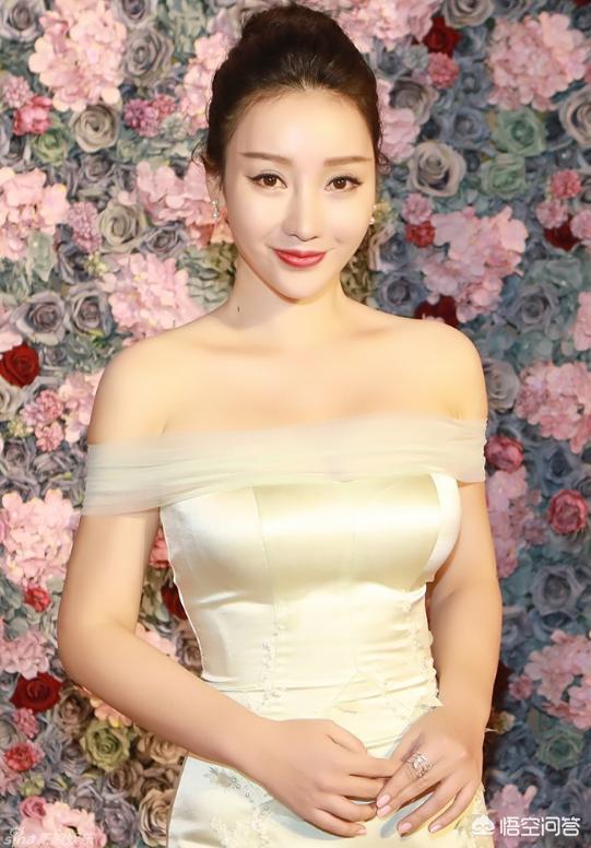 长泽雅美n物:《唐人街探案3》小林杏奈究竟是何许人物？