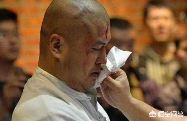 跆拳道被武术团灭:为什么现在那么多人学跆拳道，而不学中国武术呢？
