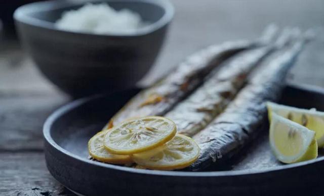 剑鱼图片大全大图:鱼的做法除了清蒸，红烧，油炸，糖醋外还能怎么做？
