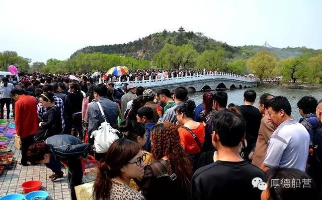 吉林市北山古寺庙群:请问现在能去吉林北山<a href=https://maguai.com/list/52-0-0.html target=_blank class=infotextkey>旅游</a>吗？