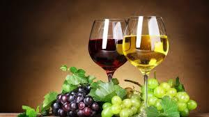 桃红酒，桃红葡萄酒比较适合于哪一些场合使用