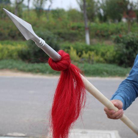 头条问答 - 一杆枪南征北战无孔不入射杀无数真是好东西,对下联?