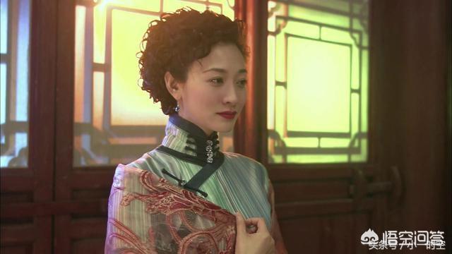 鄢波被砍:怎么看待李小冉的演艺经历？