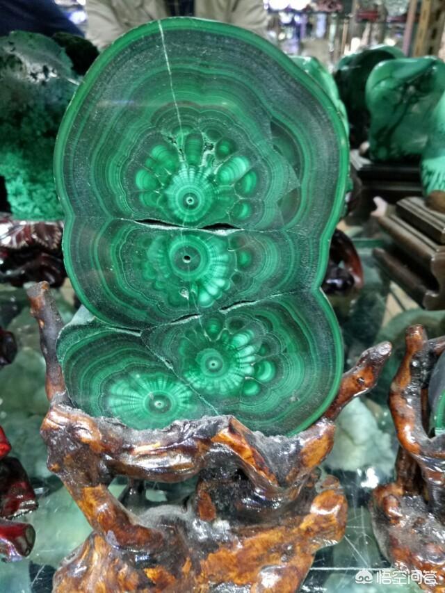 彩色宝石,为什么宝石是五颜六色的？
