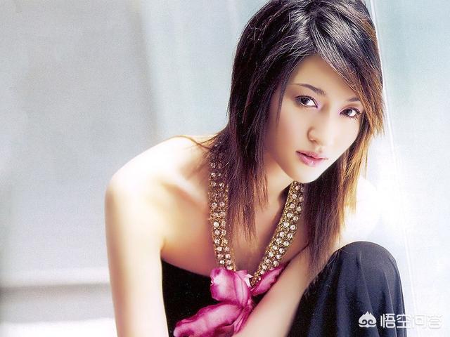 网红小冉:如何评价李小冉的演技，为何戏红人不红？
