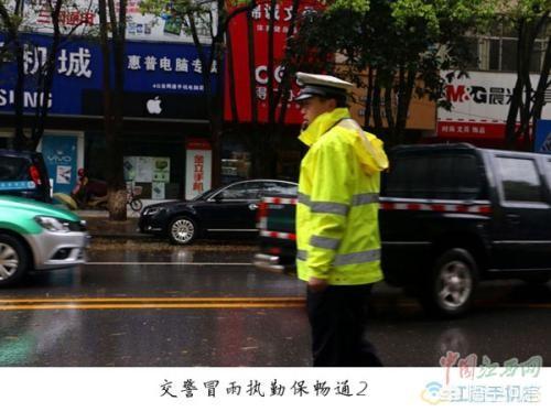 龙须凤爪:求助，过年了，大家发几个对联