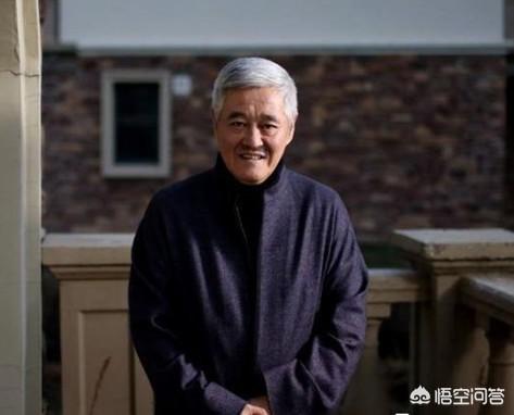 赵本山和宋丹丹:赵本山和黄宏两个人中，你更喜欢宋丹丹和谁搭档演小品，为什么