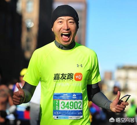 央视主持人工资多少:中央台主持人李瑞英一个月的工资是多少
