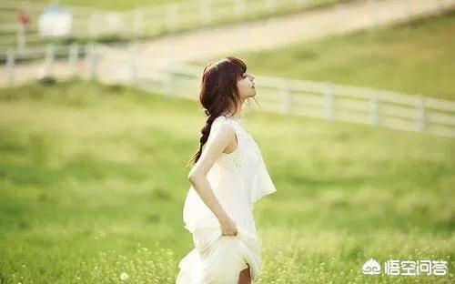 适合发<a href=https://maguai.com/list/256-0-0.html target=_blank class=infotextkey><a href=https://maguai.com/list/256-0-0.html target=_blank class=infotextkey>朋友圈</a></a>的唯美短句:2018最优美的句子有哪些？