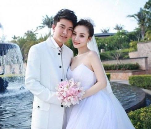 李小璐闺蜜:李小璐又有新闺蜜啦，还记得曾经的超级好闺蜜甘薇吗？
