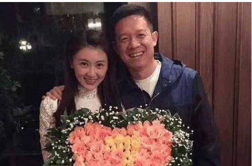 李小璐闺蜜:李小璐又有新闺蜜啦，还记得曾经的超级好闺蜜甘薇吗？