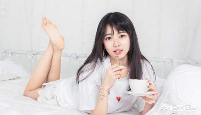 记得骆歆:LOL解说记得疑似与骆歆分手，对此你怎么看？