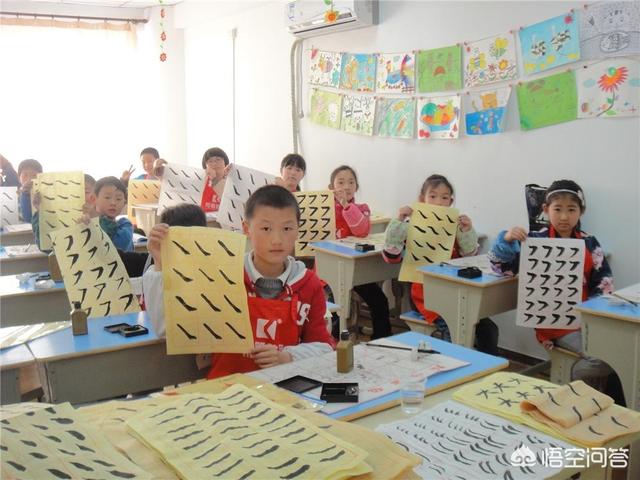 上海严禁举办面向小学生的学科类竞赛,培训机构授课不得晚于20时30分,你怎么看？