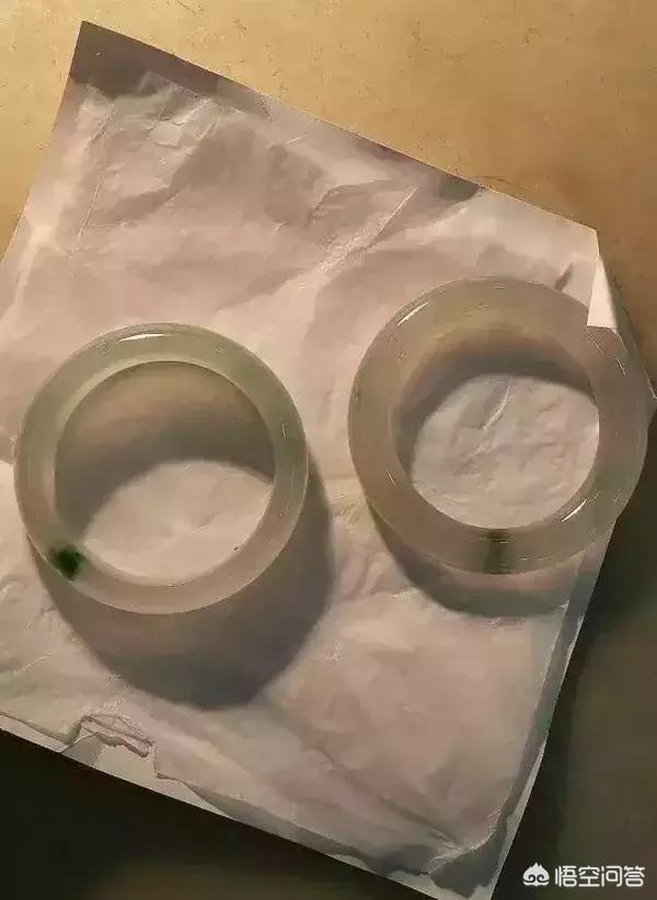 玻璃种翡翠原石打灯图片,翡翠赌石打灯很绿, 为什么切开却很渣？