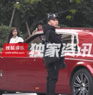 王思聪带女生看房:王思聪每次曝光新女友是不是刻意为了炒作