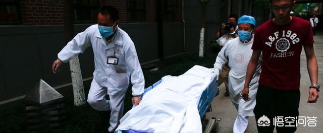 清华大学投毒:医生给上级长期投毒致其自杀，到底投的什么“毒”，如何防范？