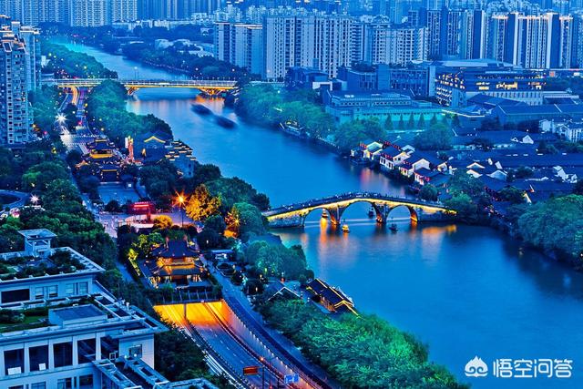 杭州神秘发光体:杭州有什么好的地方可以看夜景？