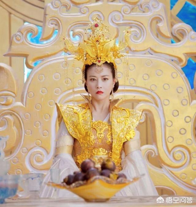 周海媚周芷若:新版倚天屠龙记中，周海媚由芷若竟变灭绝师太，你如何评价