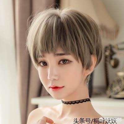 短发型女图片<a href=https://maguai.com/list/50-0-0.html target=_blank class=infotextkey>时尚</a>气质:不吹不烫不染的哪种短发好看？