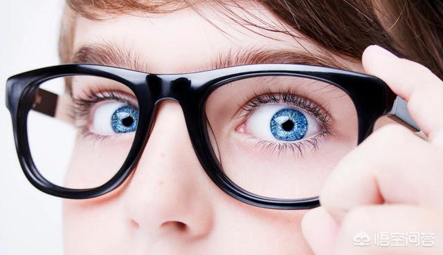 散光隐形眼镜可以配吗，远视散光可以配隐形眼镜吗