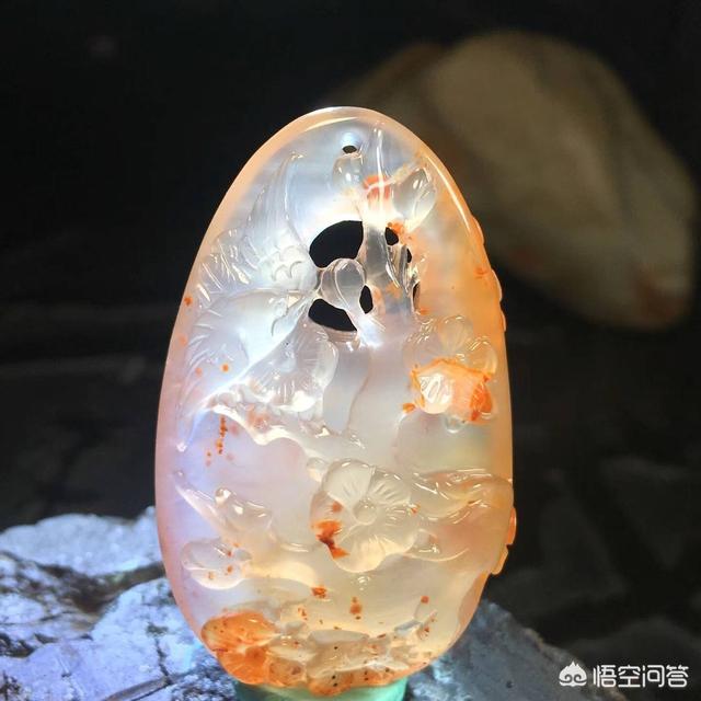 鉴别玛瑙最简单方法,有什么简单的办法鉴别南红玛瑙？