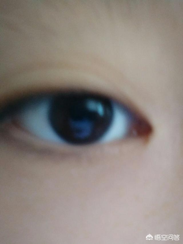 这是什么眼型呢？晒晒你的眼睛吧？