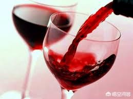 家里酿的葡萄酒有毒吗，自家酿的葡萄酒真容易酒精中毒吗？