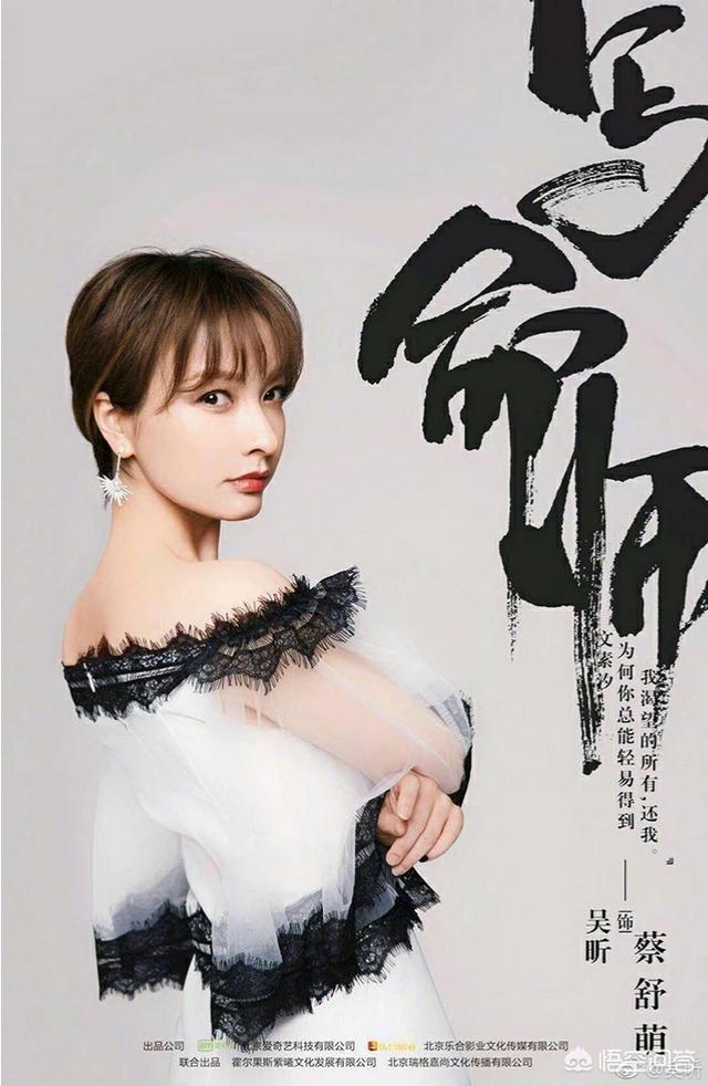 图片上有文字,用什么软件可以把图片上的文字转换出来？