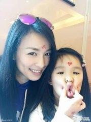 姜潮回应九连拍:为什么明星大都选择剖腹产？