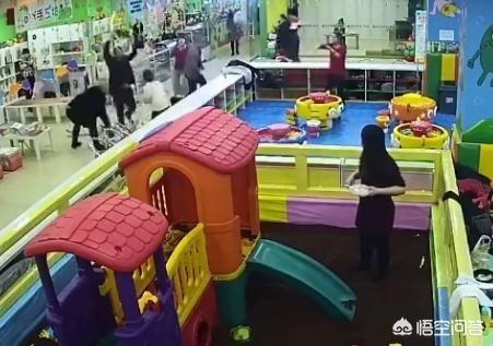 关于辽宁铁岭3名男子持铁凳暴打母子致儿子昏迷,因孩子玩耍起摩擦你怎么看？