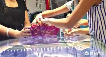 商场买的玉是真的吗,商场抽奖买的玉石是真的吗？