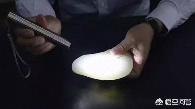 怎么鉴别一块石头是不是玉？插图34