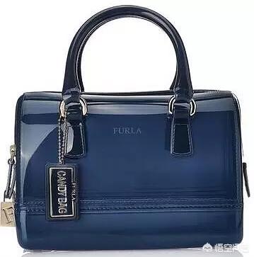 大学生想买一个轻奢包,kate spade,rebecca minkoff,MK哪个更适合买？
