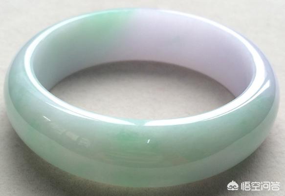 年轻少女不适合戴翡翠项链,25岁左右的女生有哪些首饰推荐？