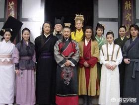 黄小琥是男是女:“男左女右”的由来和原因是什么