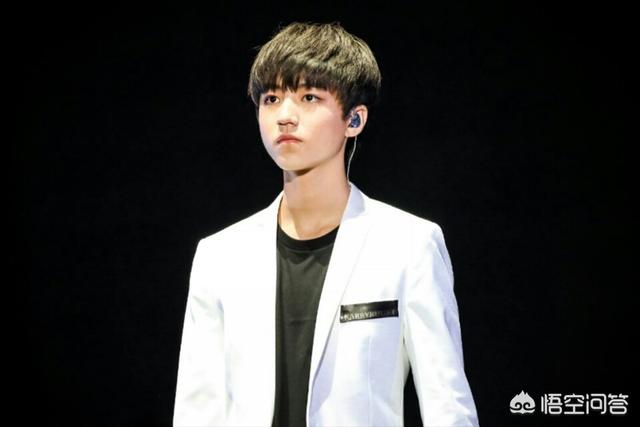 王源高考:TFBOYS中的王源和易烊千玺什么时候考大学？